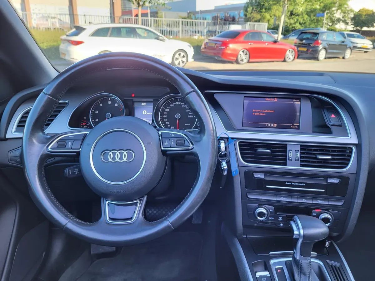 1.8 TFSI Pro Line | CABRIOLET | AUTOMAAT | Met o.a. navigatie, windscherm, cruise control en PDC!