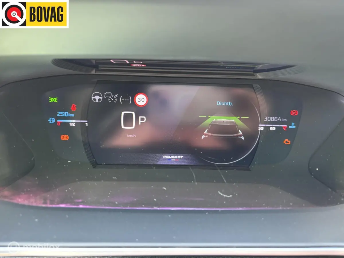 1.2 PureTech 130 GT autom navi dodehoek detectie camera voor en achter DAB