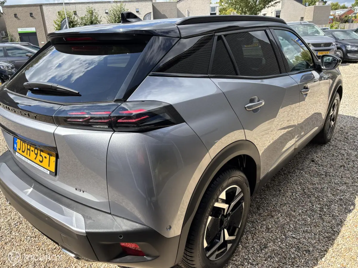 1.2 PureTech 130 GT autom navi dodehoek detectie camera voor en achter DAB