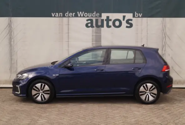 1.4 TSI Plug-in Hybrid GTE -NAVI-ECC-CAM-