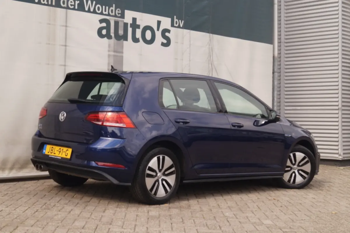 1.4 TSI Plug-in Hybrid GTE -NAVI-ECC-CAM-