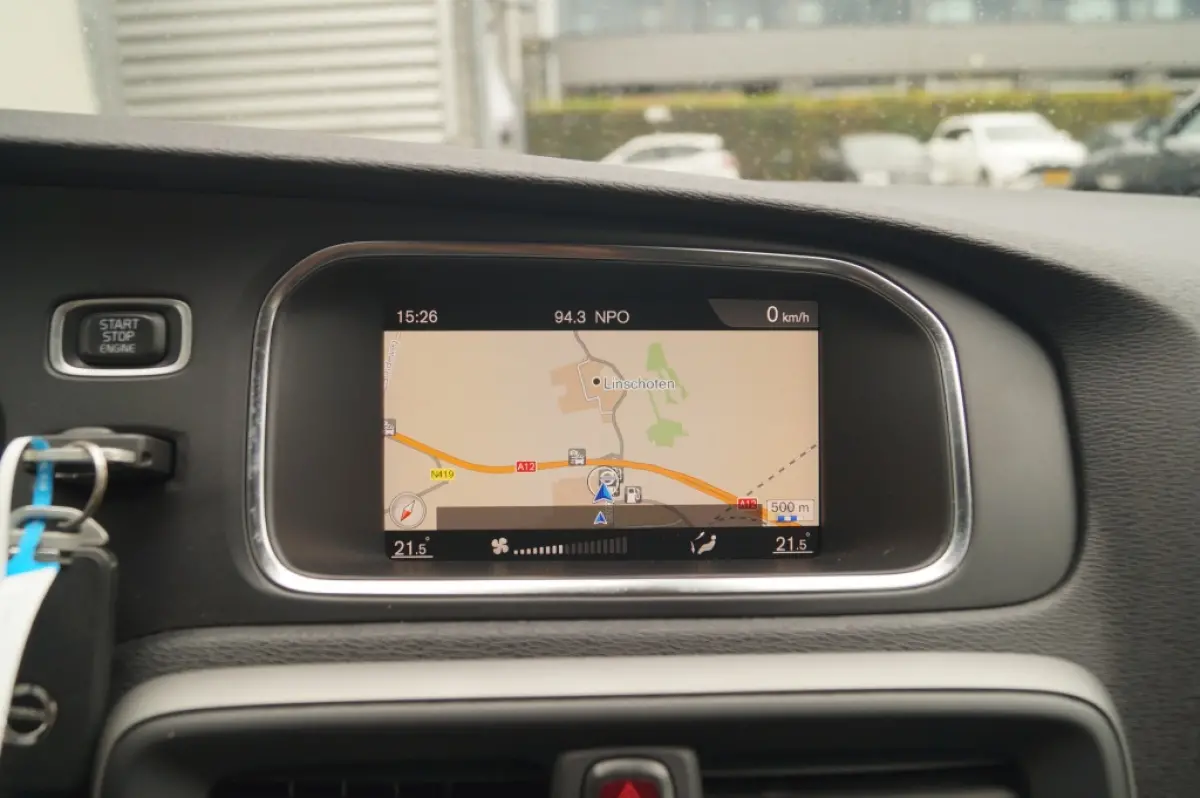 2.0 D2 120pk Kinetic -NAVI-PDC-AIRCO-