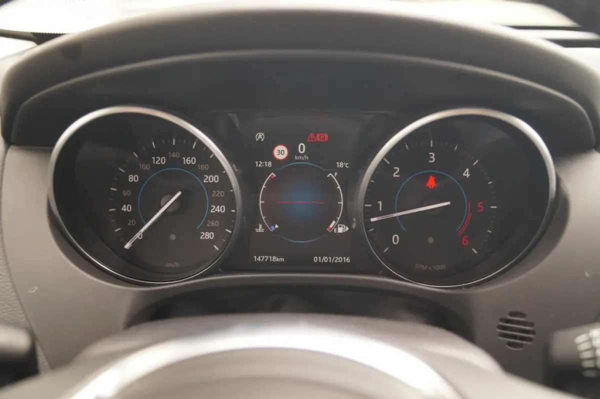 2.0d 180pk AWD Prestige -LEER-NAVI-CAM-ECC-