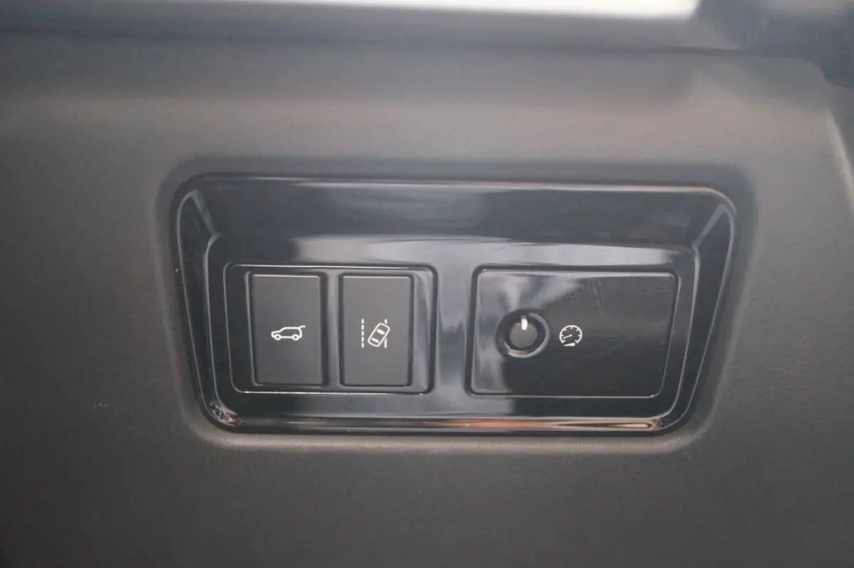 2.0d 180pk AWD Prestige -LEER-NAVI-CAM-ECC-