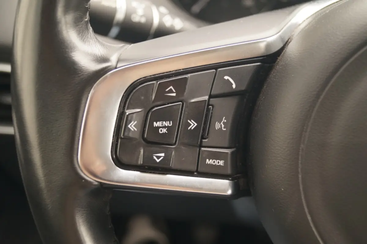 2.0d 180pk AWD Prestige -LEER-NAVI-CAM-ECC-