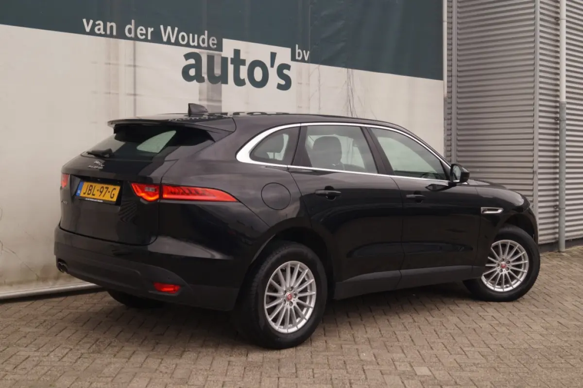 2.0d 180pk AWD Prestige -LEER-NAVI-CAM-ECC-