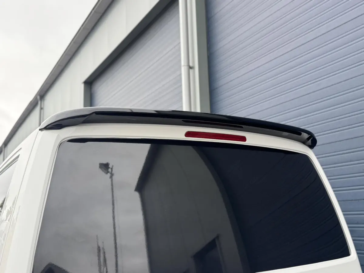 2.0 TDI L2H1 Trendline DUBBEL CABINE / AIRCO / LEER / VERLAAGD / SPOILERS