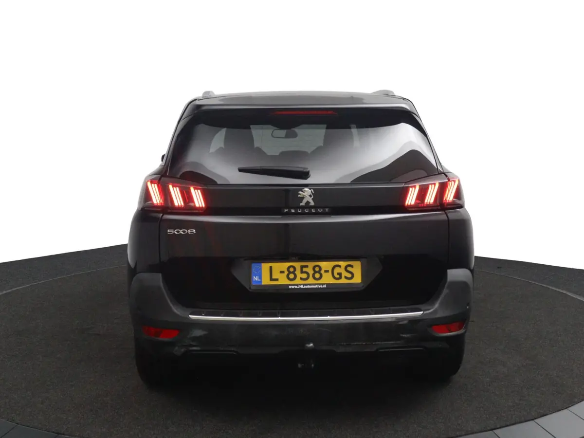 1.2 FACELIFT*NAVI*CAM*HAAK*CRUISE*ECC*CARPLAY*7PER