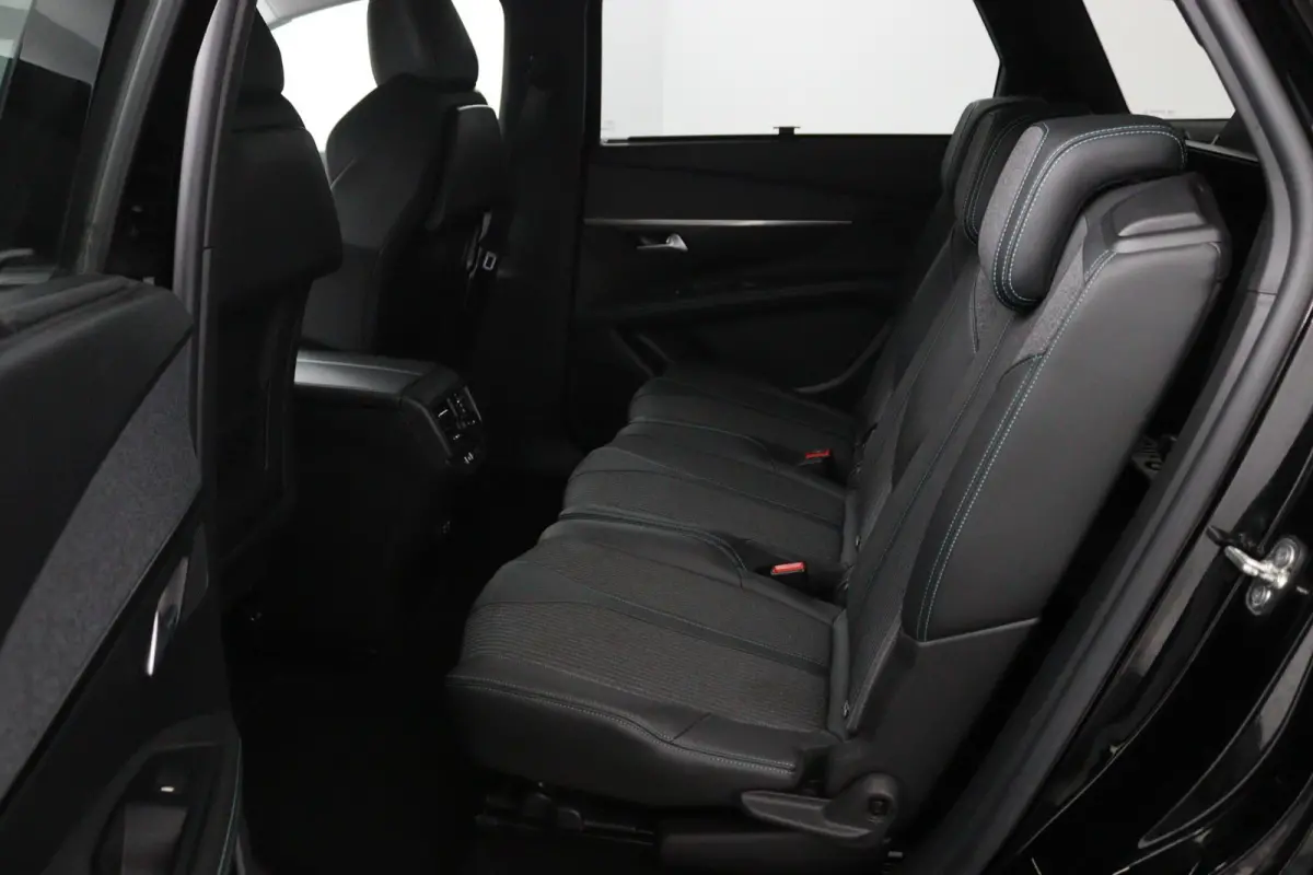 1.2 FACELIFT*NAVI*CAM*HAAK*CRUISE*ECC*CARPLAY*7PER
