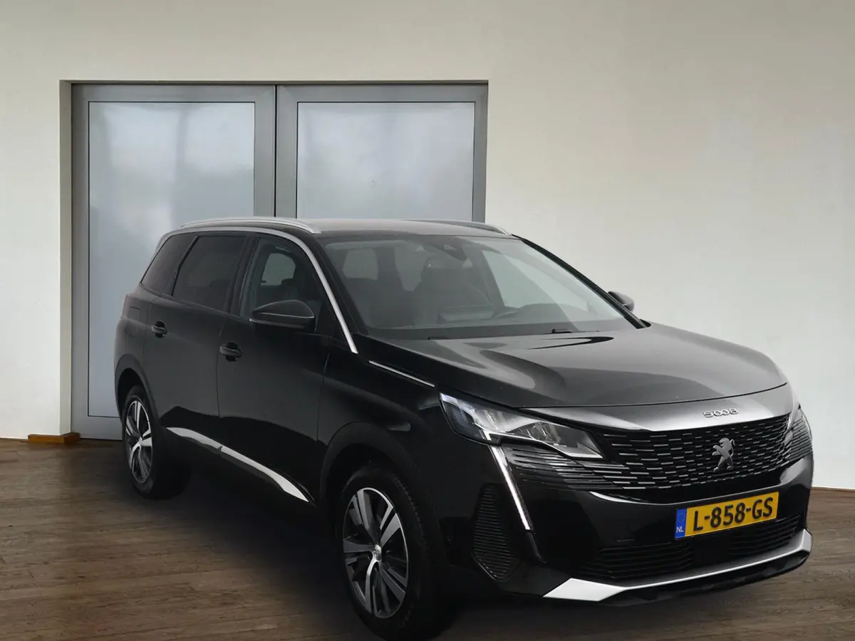 1.2 FACELIFT*NAVI*CAM*HAAK*CRUISE*ECC*CARPLAY*7PER