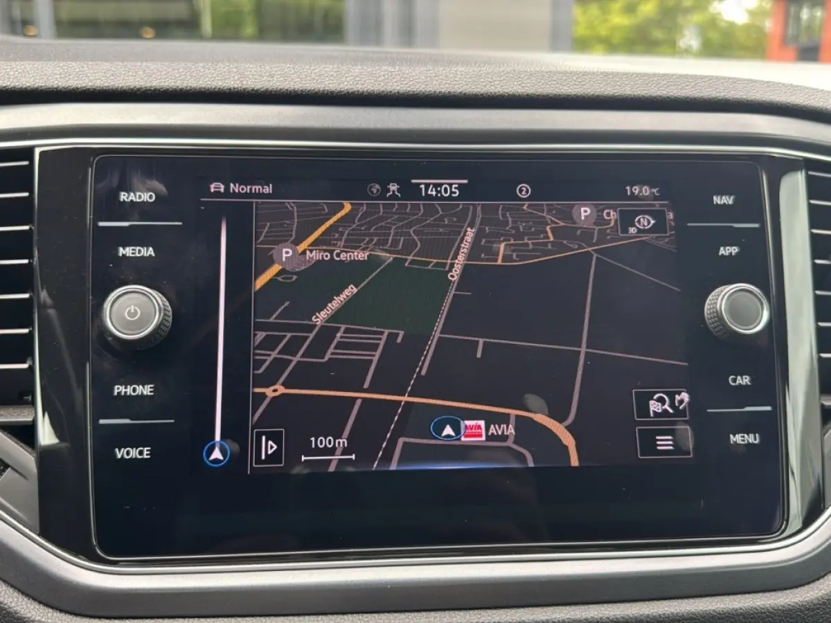 1.5 TSI DSG R-LINE STANDKACHEL/AFN.TREKHAAK/BEATS-AUDIO/NAVI/ACC/PDC