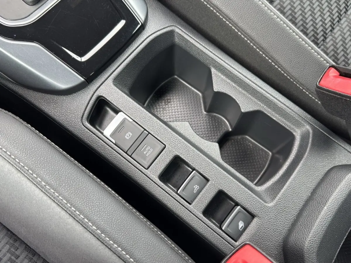1.5 TSI DSG R-LINE STANDKACHEL/AFN.TREKHAAK/BEATS-AUDIO/NAVI/ACC/PDC