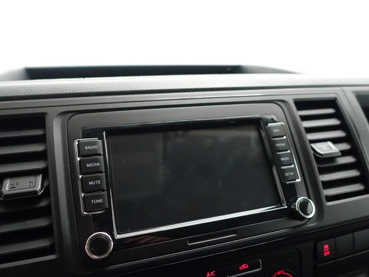 2.0 TDI Euro 6 L1 R-Line+ Two-Tone, Luxury Leder, Clima, Cruise, Grijs kenteken