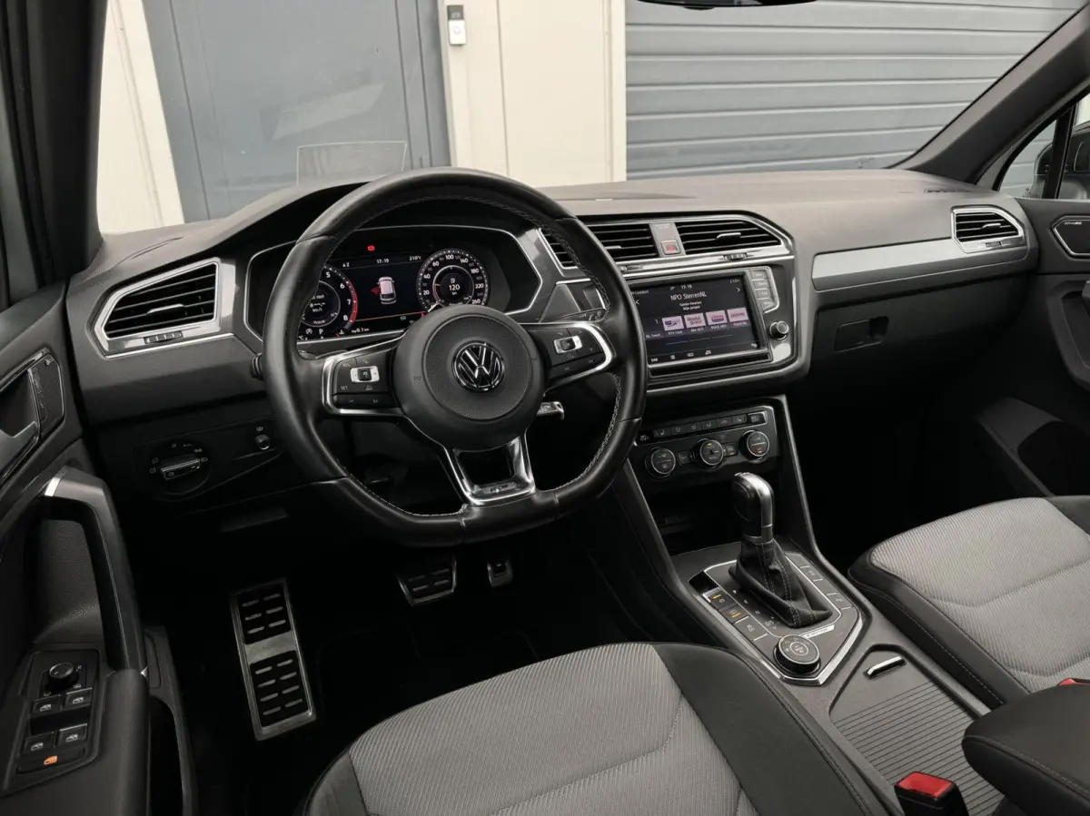 2.0 TSI 221PK+ 4Motion Highline / R-Line