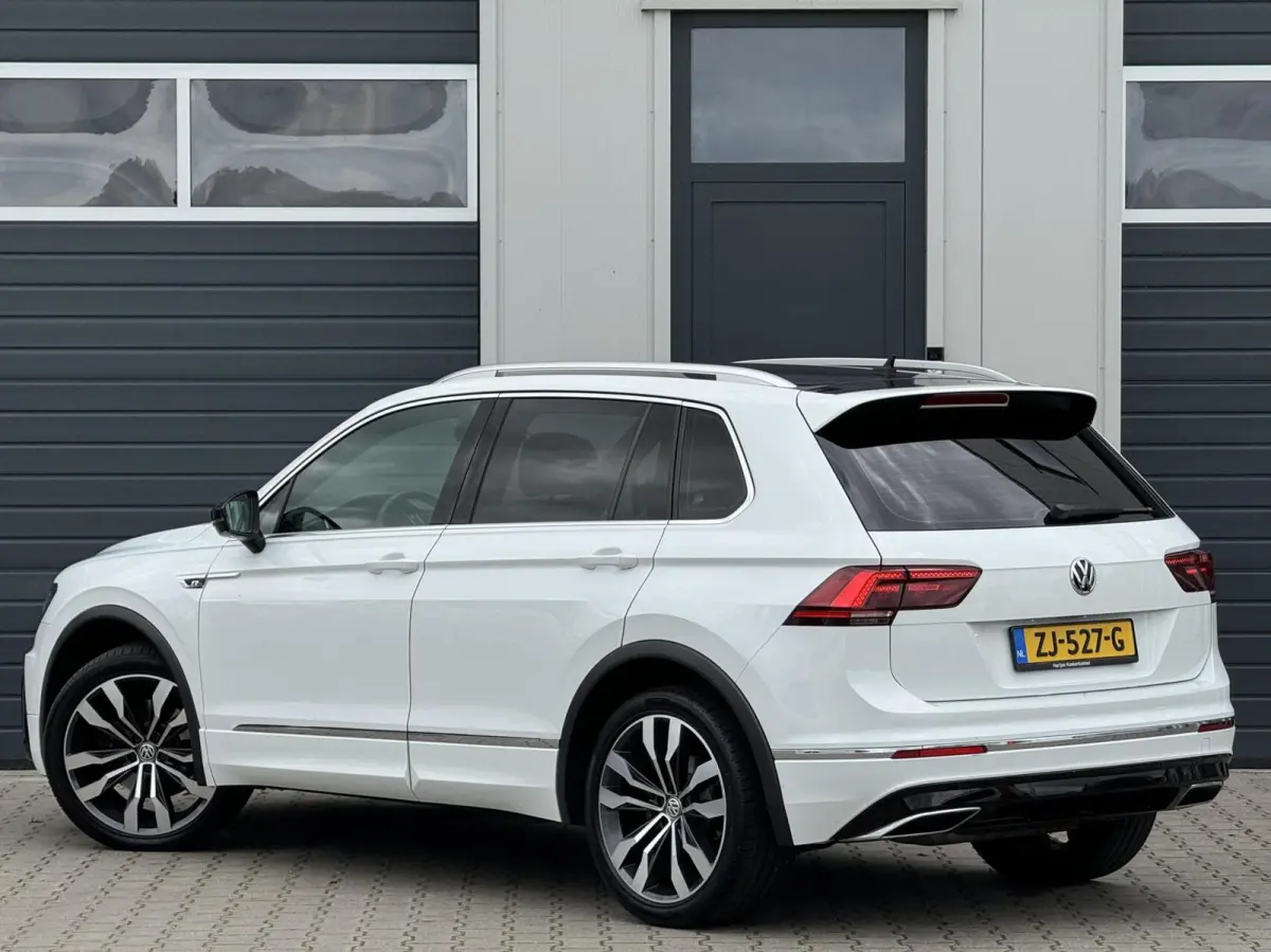 2.0 TSI 221PK+ 4Motion Highline / R-Line