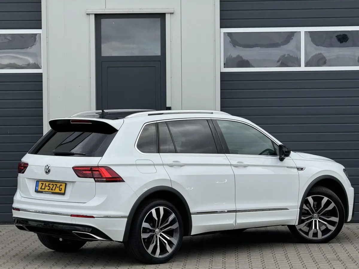 2.0 TSI 221PK+ 4Motion Highline / R-Line
