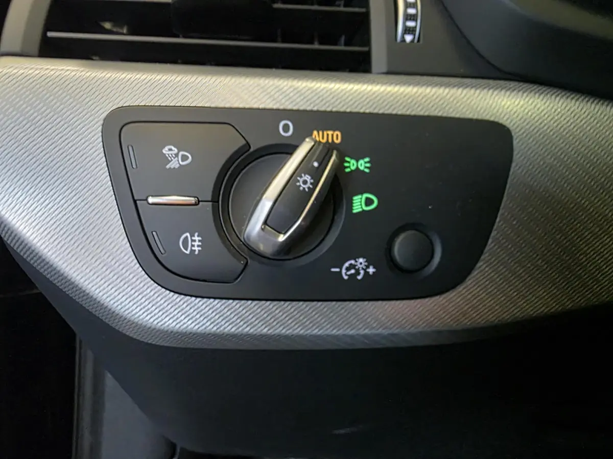 40 TFSI S-Tronic Business Aut New Model 2021! Airco ECC Navi Cruise Control Facelift 204 pk