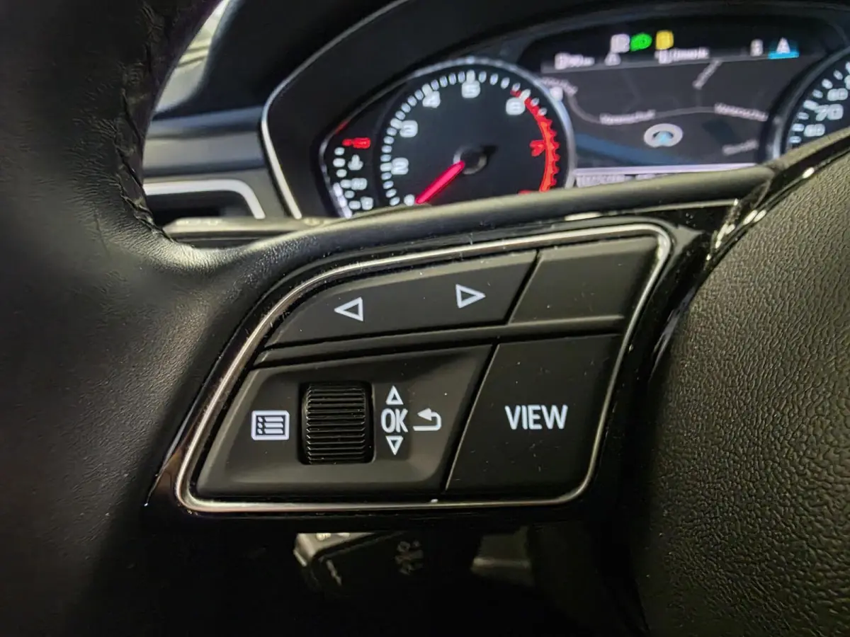 40 TFSI S-Tronic Business Aut New Model 2021! Airco ECC Navi Cruise Control Facelift 204 pk