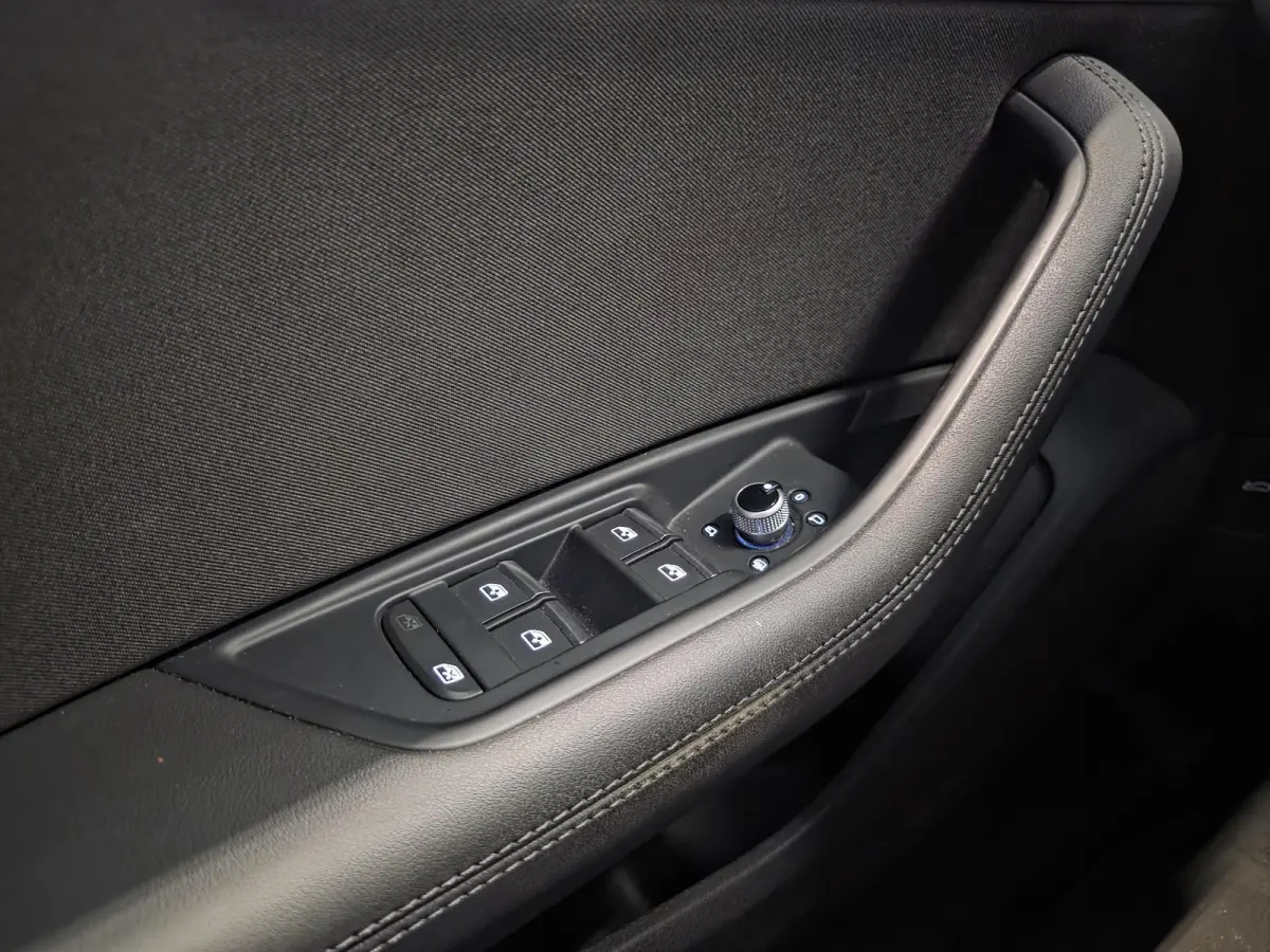 40 TFSI S-Tronic Business Aut New Model 2021! Airco ECC Navi Cruise Control Facelift 204 pk