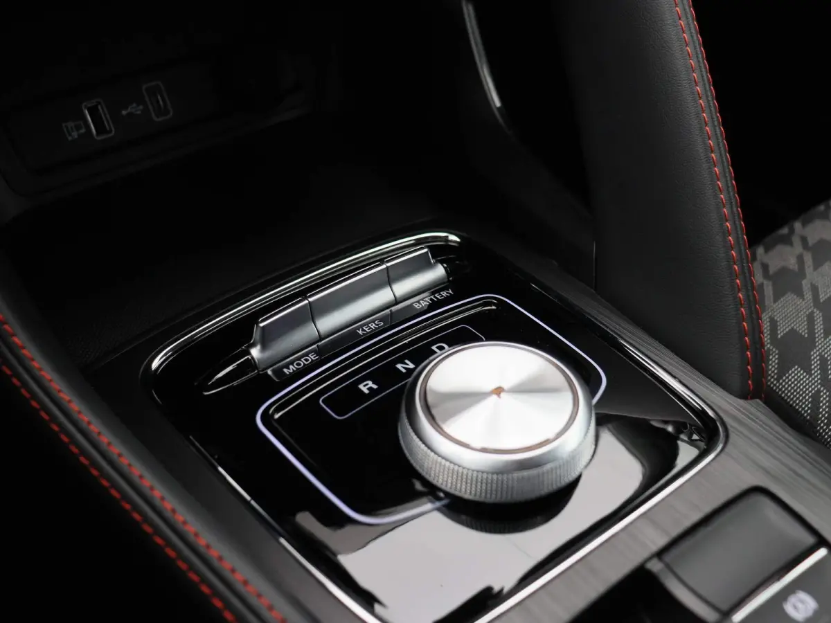MG EV Standard Range Comfort 50 kWh MG ZS EV Standard Range Comfort 50 kWh | Climate-Control | Navigatie | Apple-Carplay | Camera | Cruise-Control