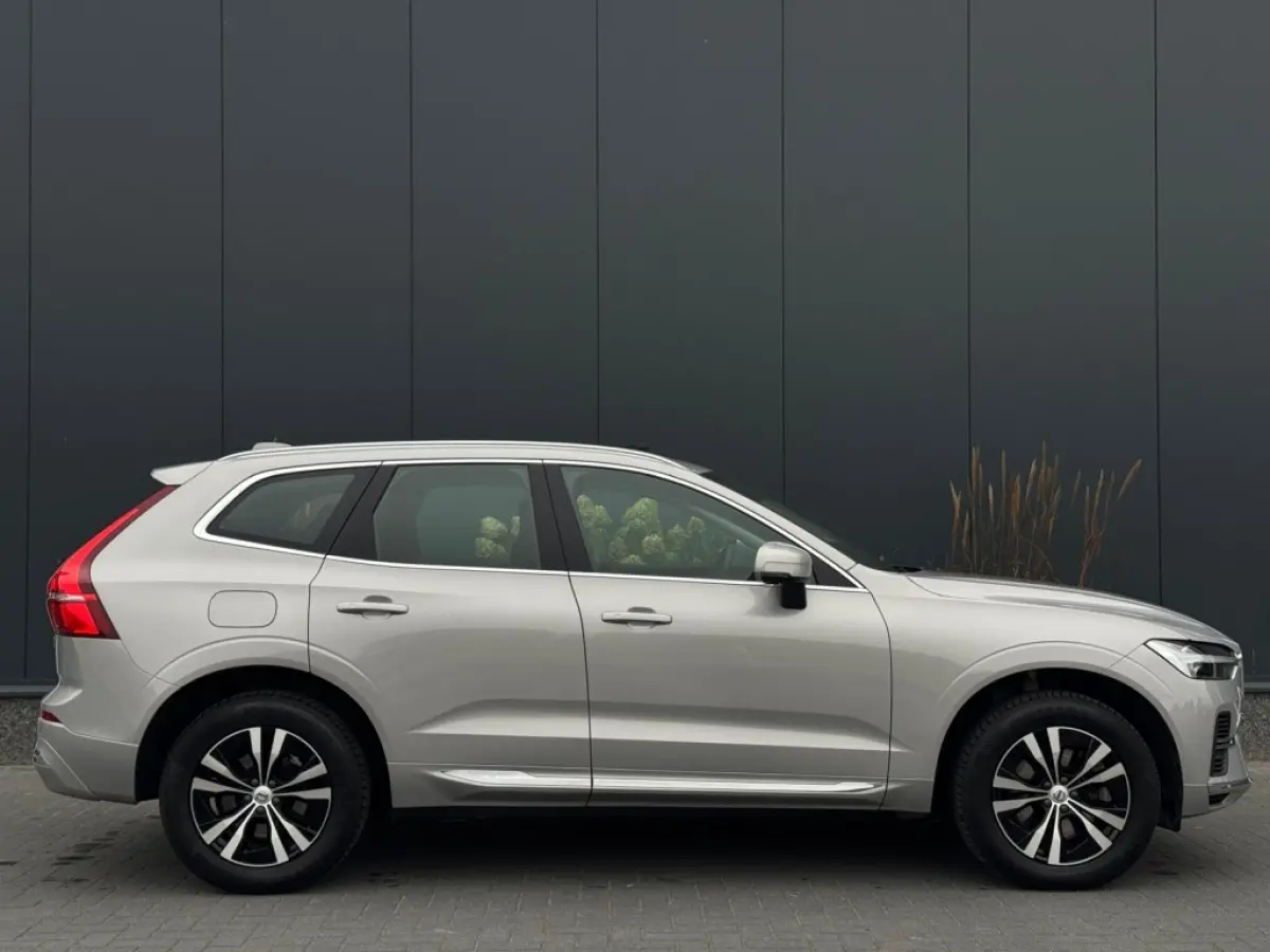 2.0 T6 AWD Inscr.Exp FULL PANO NAVI LEDER LED PDC