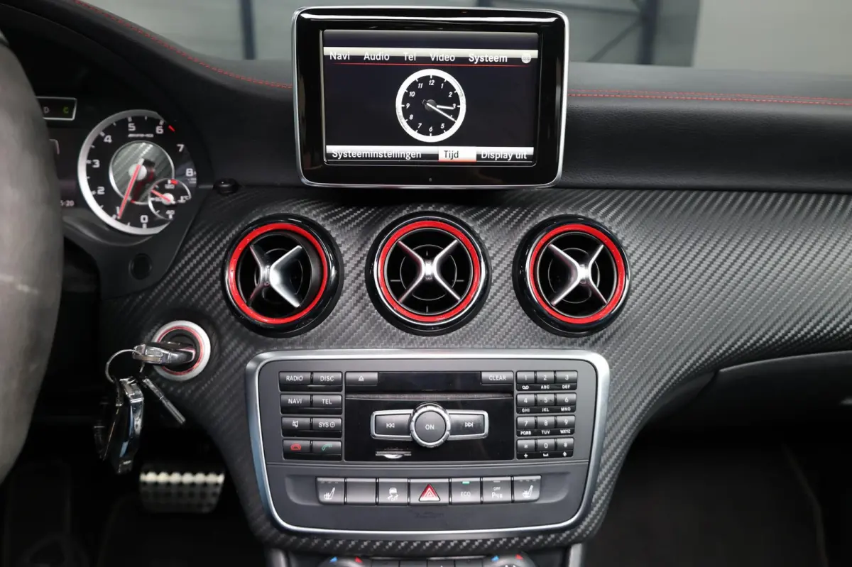 AMG 45 4MATIC 361+PK LED/LEER+S.VERWARMING+MEMORY/19" LMV/CAM/CRUISE/ECC/12 MDN GARANTIE!