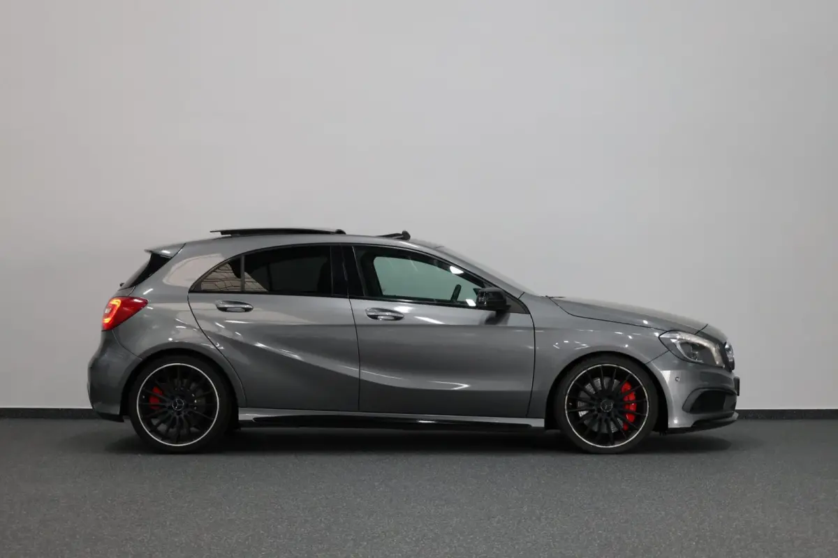 AMG 45 4MATIC 361+PK LED/LEER+S.VERWARMING+MEMORY/19" LMV/CAM/CRUISE/ECC/12 MDN GARANTIE!