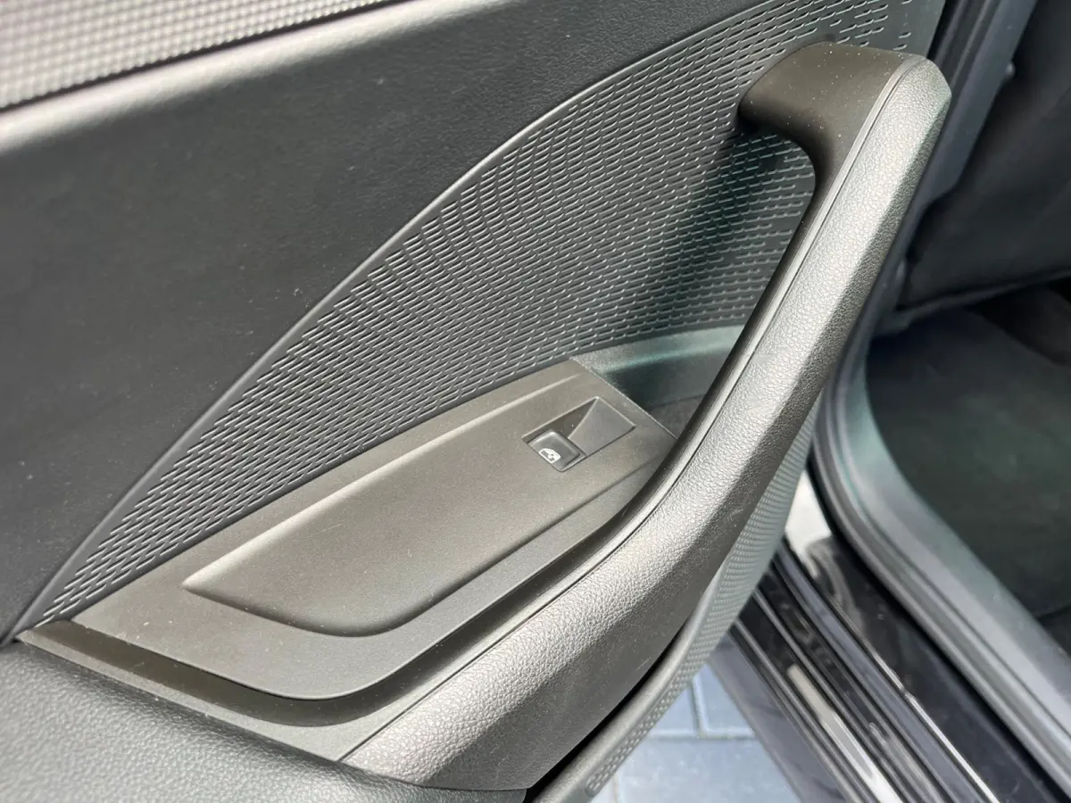 1.5 TSI First Edition Nieuw Model/Trekhaak/19Inch/Full Led/Virtual Cockpit/150Pk/Adaptive Cruise/1Ste Eigenaar