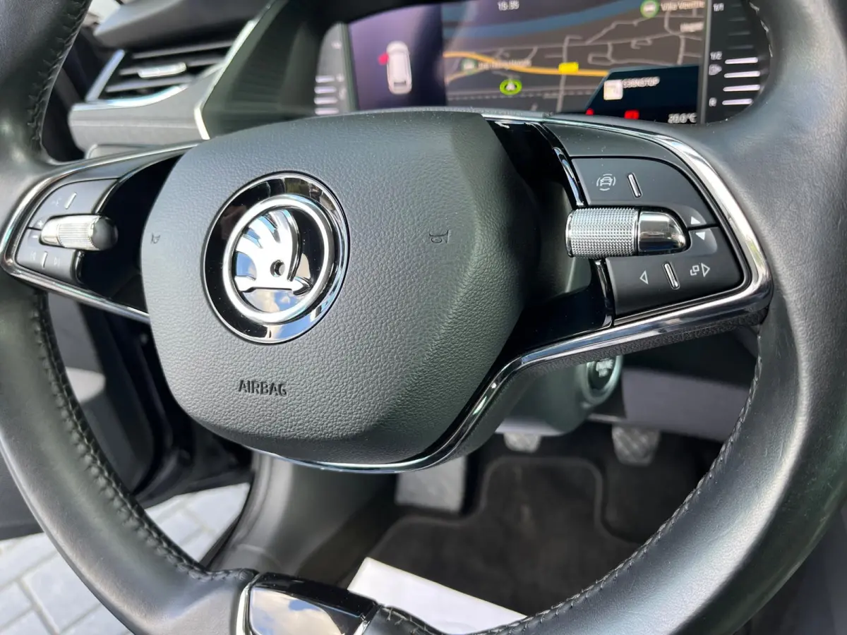 1.5 TSI First Edition Nieuw Model/Trekhaak/19Inch/Full Led/Virtual Cockpit/150Pk/Adaptive Cruise/1Ste Eigenaar