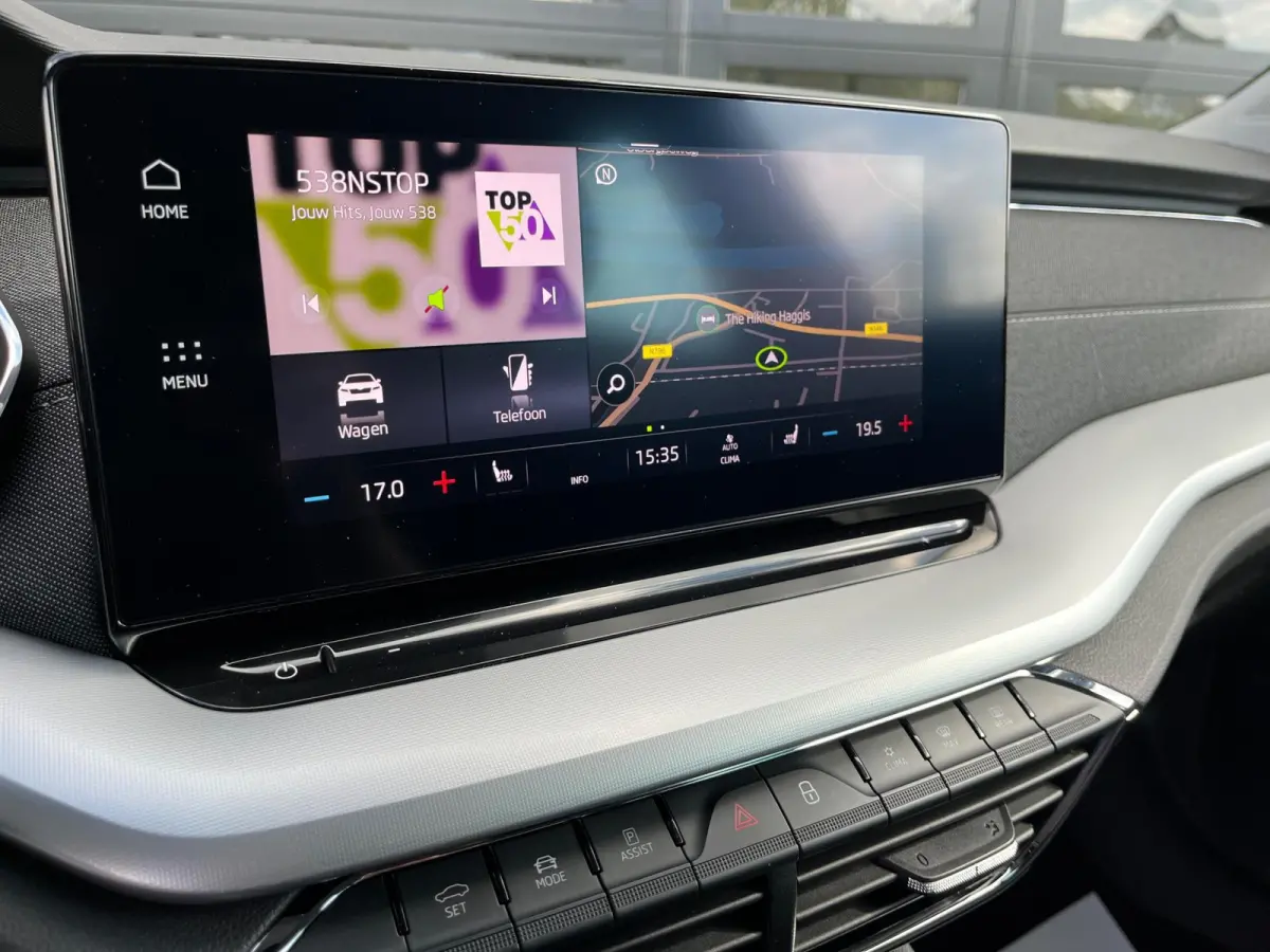 1.5 TSI First Edition Nieuw Model/Trekhaak/19Inch/Full Led/Virtual Cockpit/150Pk/Adaptive Cruise/1Ste Eigenaar