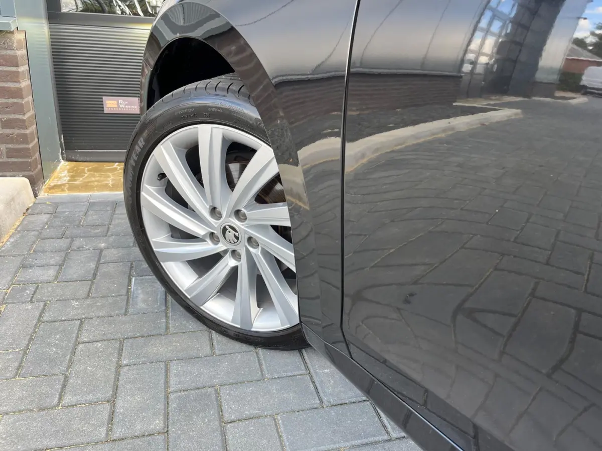 1.5 TSI First Edition Nieuw Model/Trekhaak/19Inch/Full Led/Virtual Cockpit/150Pk/Adaptive Cruise/1Ste Eigenaar