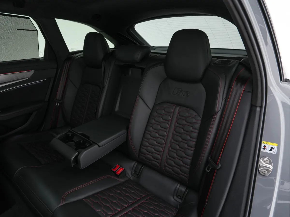 TFSI Quattro (INCL-BTW) Aut. *CERAMIC-BREAKS | LEATHER | HEAD-UP | LASER-LIGHT | BANG&OLUFSEN-ADVANCED | SOFT-CLOSE | ADAPTIVE-CRUISE | BLINDSPOT | TOPVIEW | MEMORY-PACK | DAB+ | ...