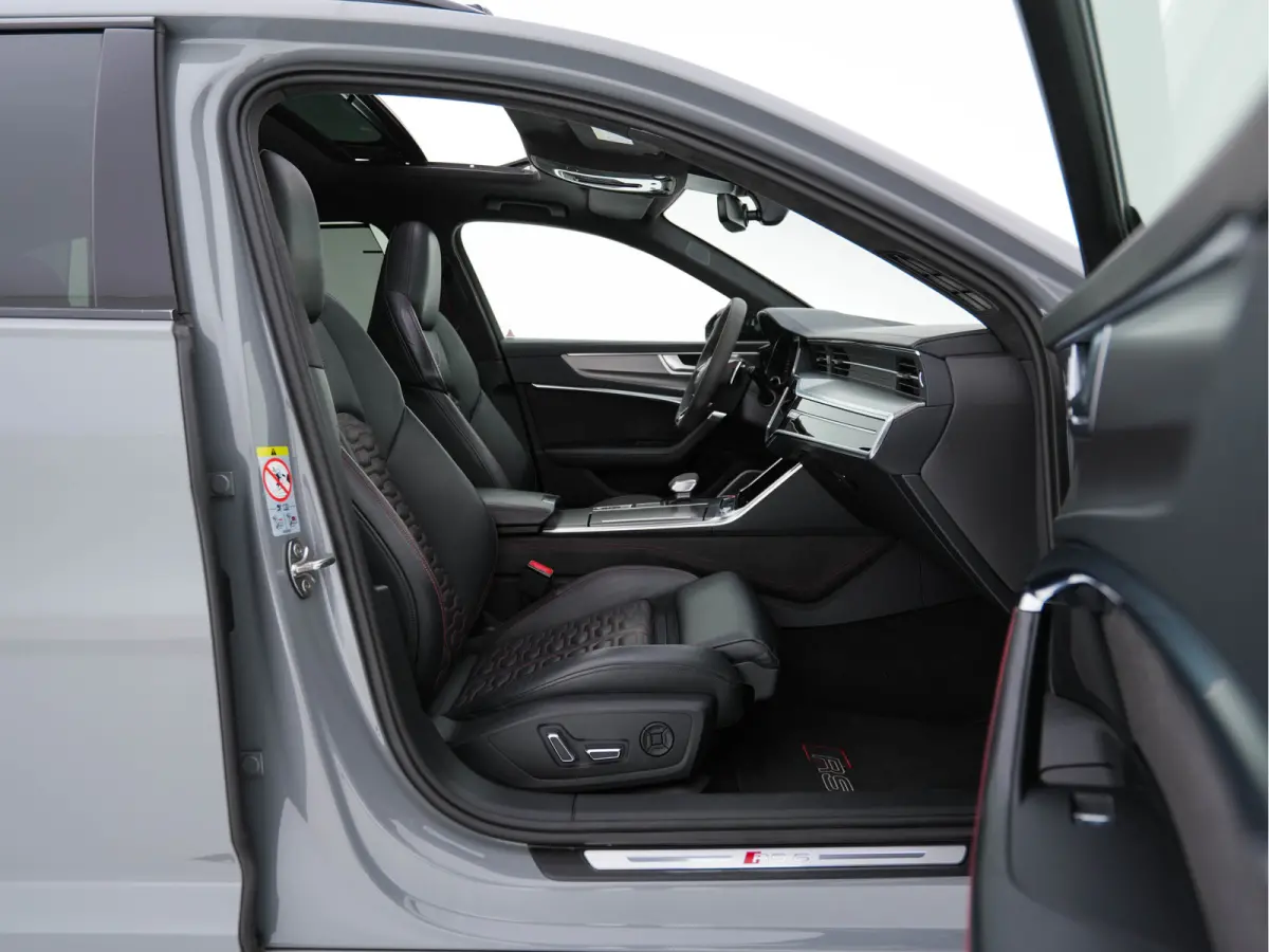 TFSI Quattro (INCL-BTW) Aut. *CERAMIC-BREAKS | LEATHER | HEAD-UP | LASER-LIGHT | BANG&OLUFSEN-ADVANCED | SOFT-CLOSE | ADAPTIVE-CRUISE | BLINDSPOT | TOPVIEW | MEMORY-PACK | DAB+ | ...