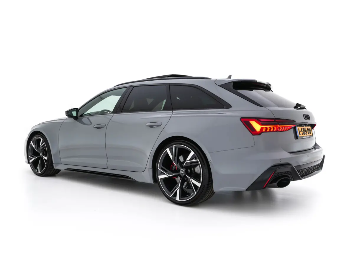 TFSI Quattro (INCL-BTW) Aut. *CERAMIC-BREAKS | LEATHER | HEAD-UP | LASER-LIGHT | BANG&OLUFSEN-ADVANCED | SOFT-CLOSE | ADAPTIVE-CRUISE | BLINDSPOT | TOPVIEW | MEMORY-PACK | DAB+ | ...