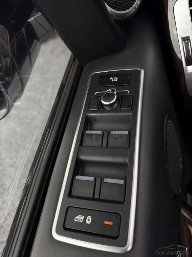 4.4 SDV8 Autobiography|NAP|BTW