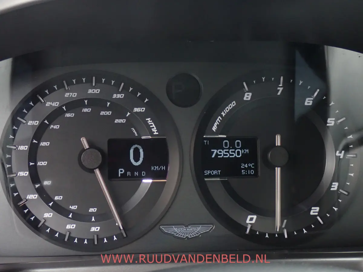 V12 2+2 FULL CARBON // B&O // 1st OWNER! NIEUW