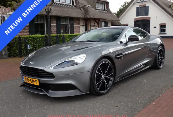 V12 2+2 FULL CARBON // B&O // 1st OWNER! NIEUW