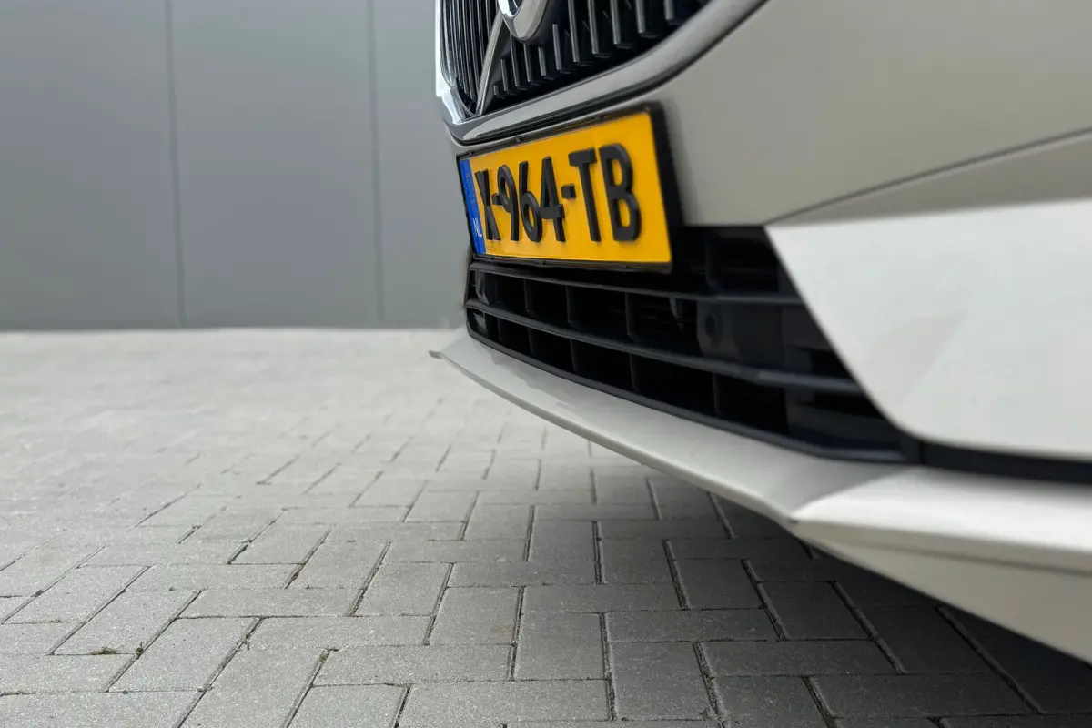 2.0 T8 Twin Engine AWD Inscription