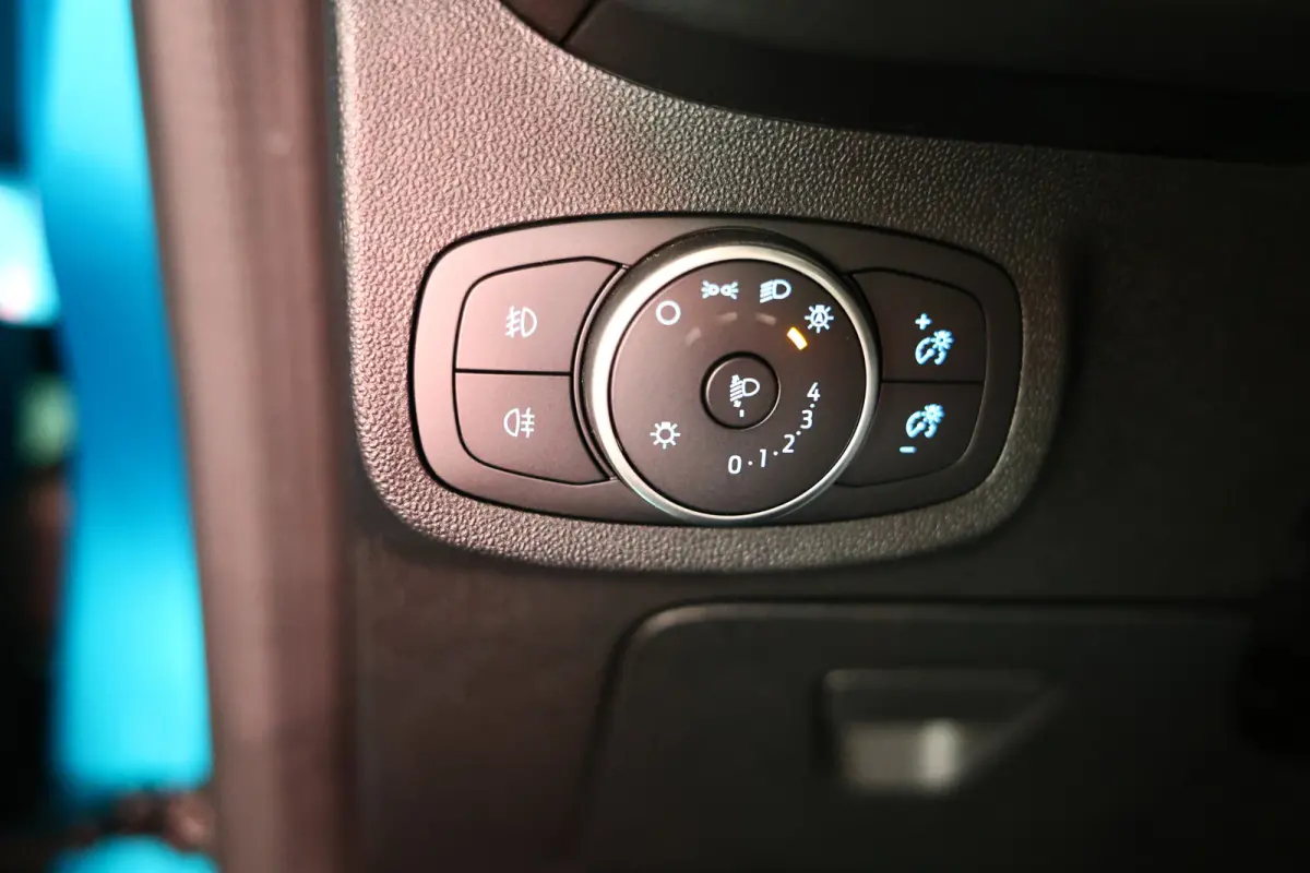 1.0 EcoBoost Titanium NAVI Automaat Camera PDC 4 x OP VOORRAAD Ass.