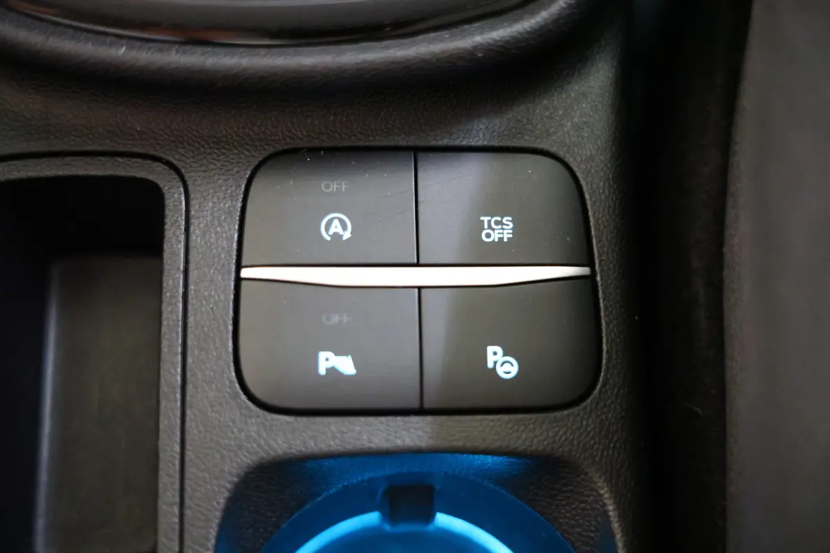 1.0 EcoBoost Titanium NAVI Automaat Camera PDC 4 x OP VOORRAAD Ass.