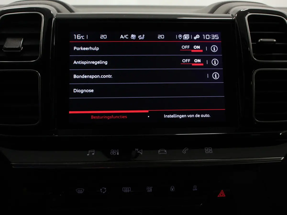 1.2 PureTech 130pk Automaat Business Climate Control Navigatie Cruise Parkeer sensoren V+A Camera Virtual cockpit Carplay LED 18" LM Velgen