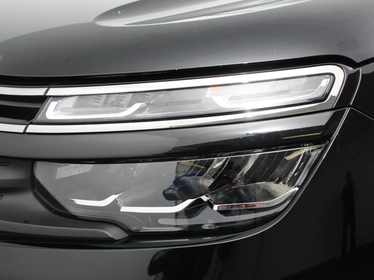 1.2 PureTech 130pk Automaat Business Climate Control Navigatie Cruise Parkeer sensoren V+A Camera Virtual cockpit Carplay LED 18" LM Velgen