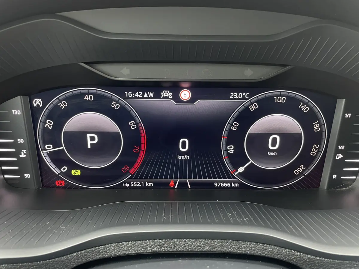1.5 TSI ACT Style | Elek. Trekhaak | LED | Navi | Carplay | Camera | Virtual Cockpit