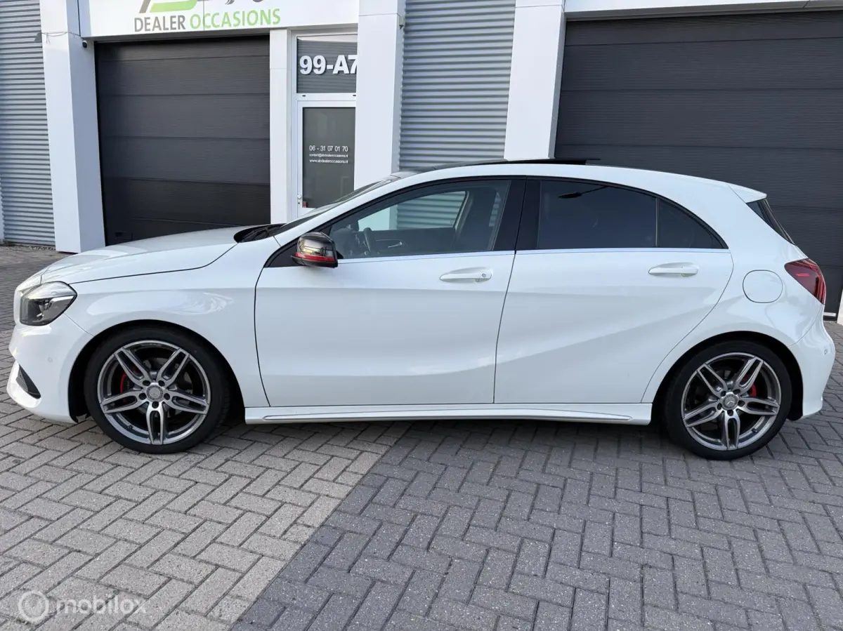 180 AMG Night Edition Nieuw APK!