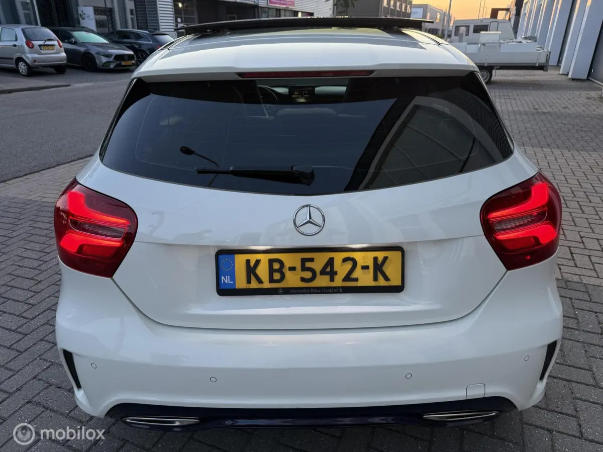 180 AMG Night Edition Nieuw APK!