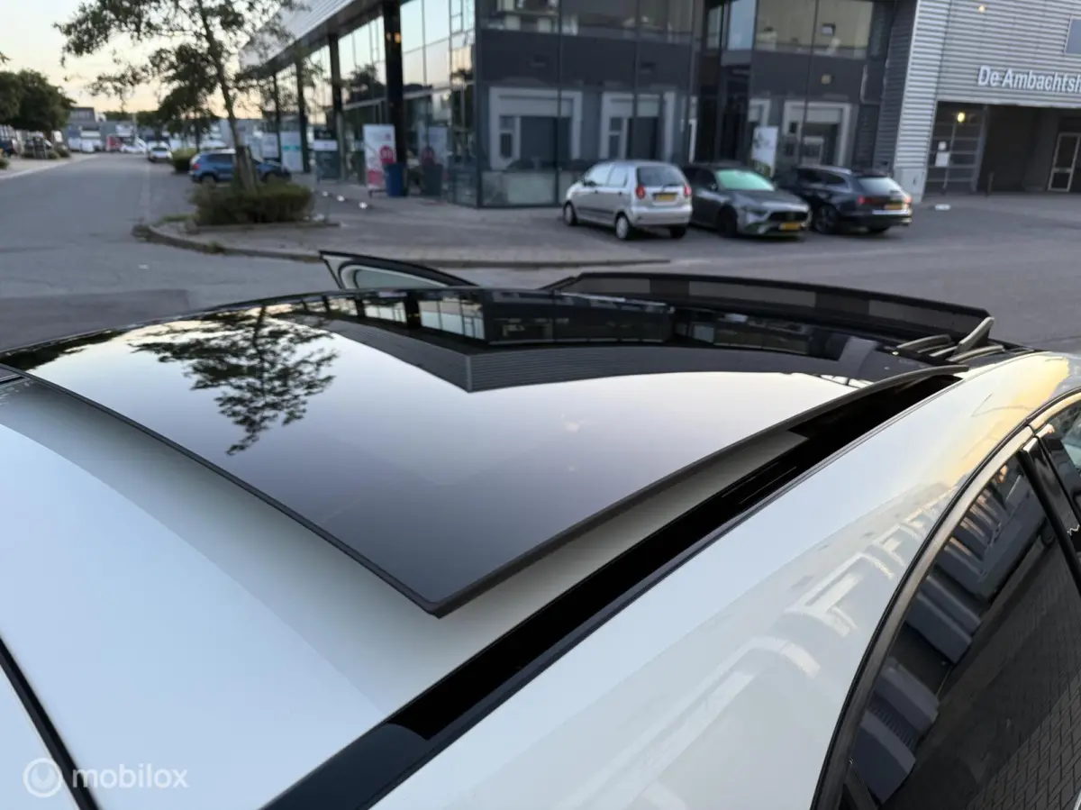 180 AMG Night Edition Nieuw APK!