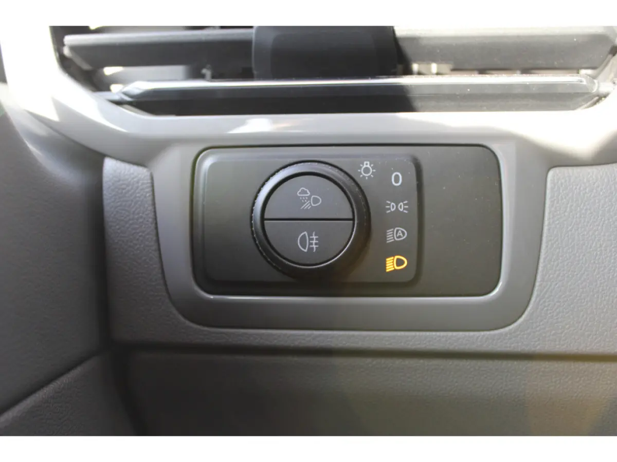2.0 TDI 170 pk Automaat Bulli L1 CAMERA | NAVI | MATRIX LED | APP.CONNECT | STOEL.VERW | DAB | KEYLESS |