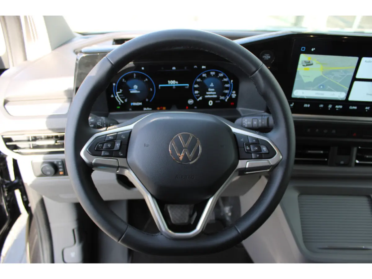 2.0 TDI 170 pk Automaat Bulli L1 CAMERA | NAVI | MATRIX LED | APP.CONNECT | STOEL.VERW | DAB | KEYLESS |