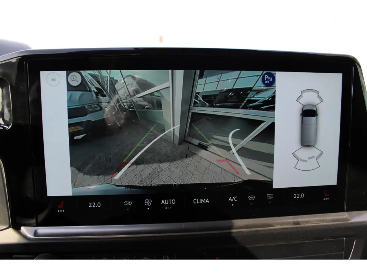 2.0 TDI 170 pk Automaat Bulli L1 CAMERA | NAVI | MATRIX LED | APP.CONNECT | STOEL.VERW | DAB | KEYLESS |