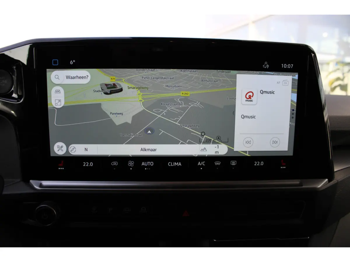 2.0 TDI 170 pk Automaat Bulli L1 CAMERA | NAVI | MATRIX LED | APP.CONNECT | STOEL.VERW | DAB | KEYLESS |